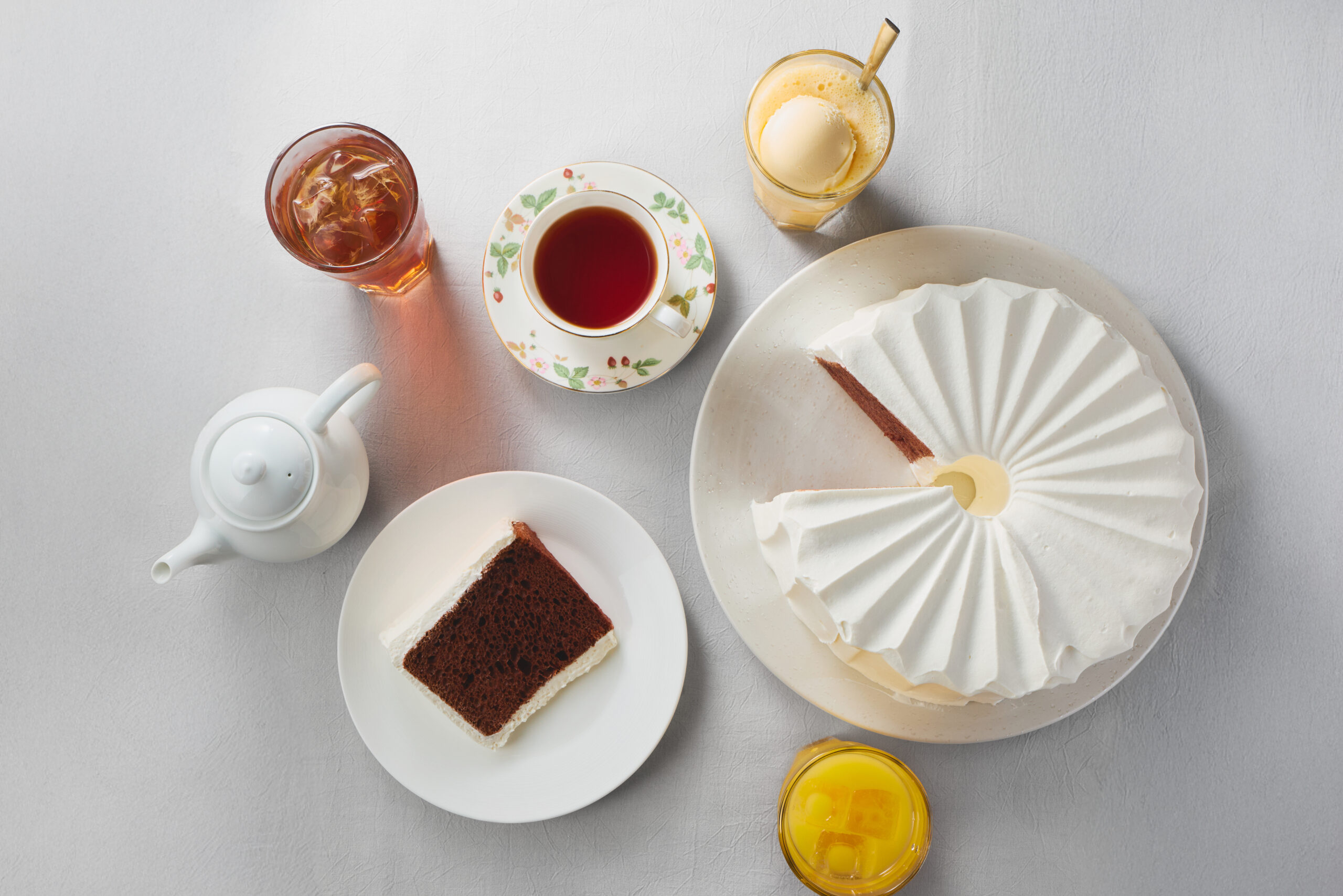 カフェ英國屋 ミント神戸店